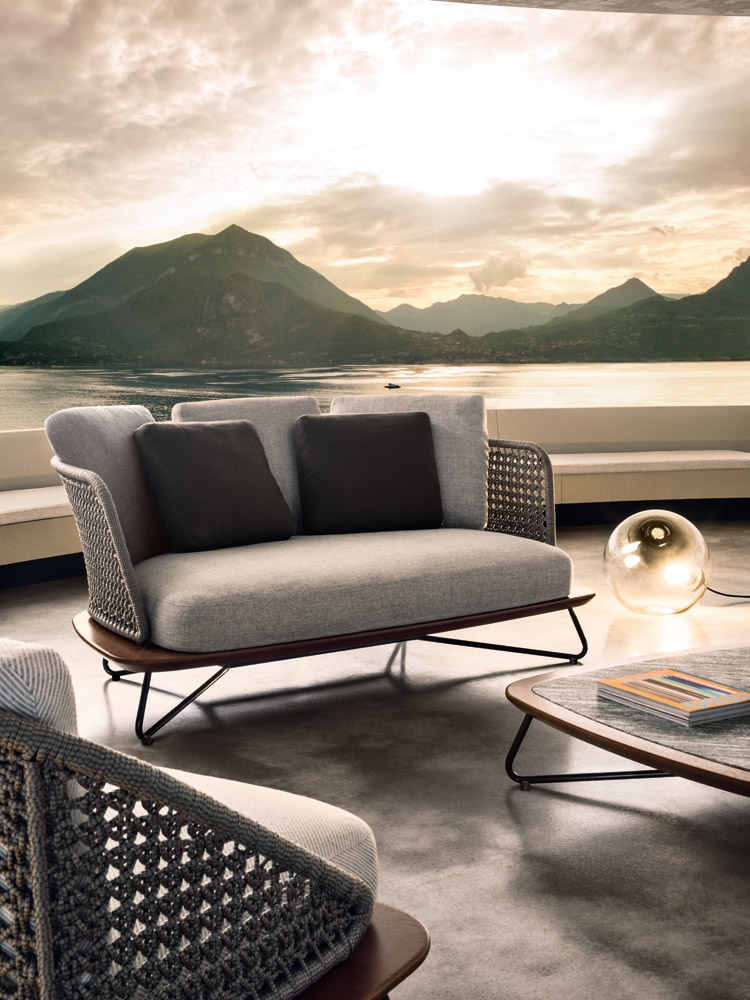 Minotti Уличный диван Rivera от Minotti — в интерьере