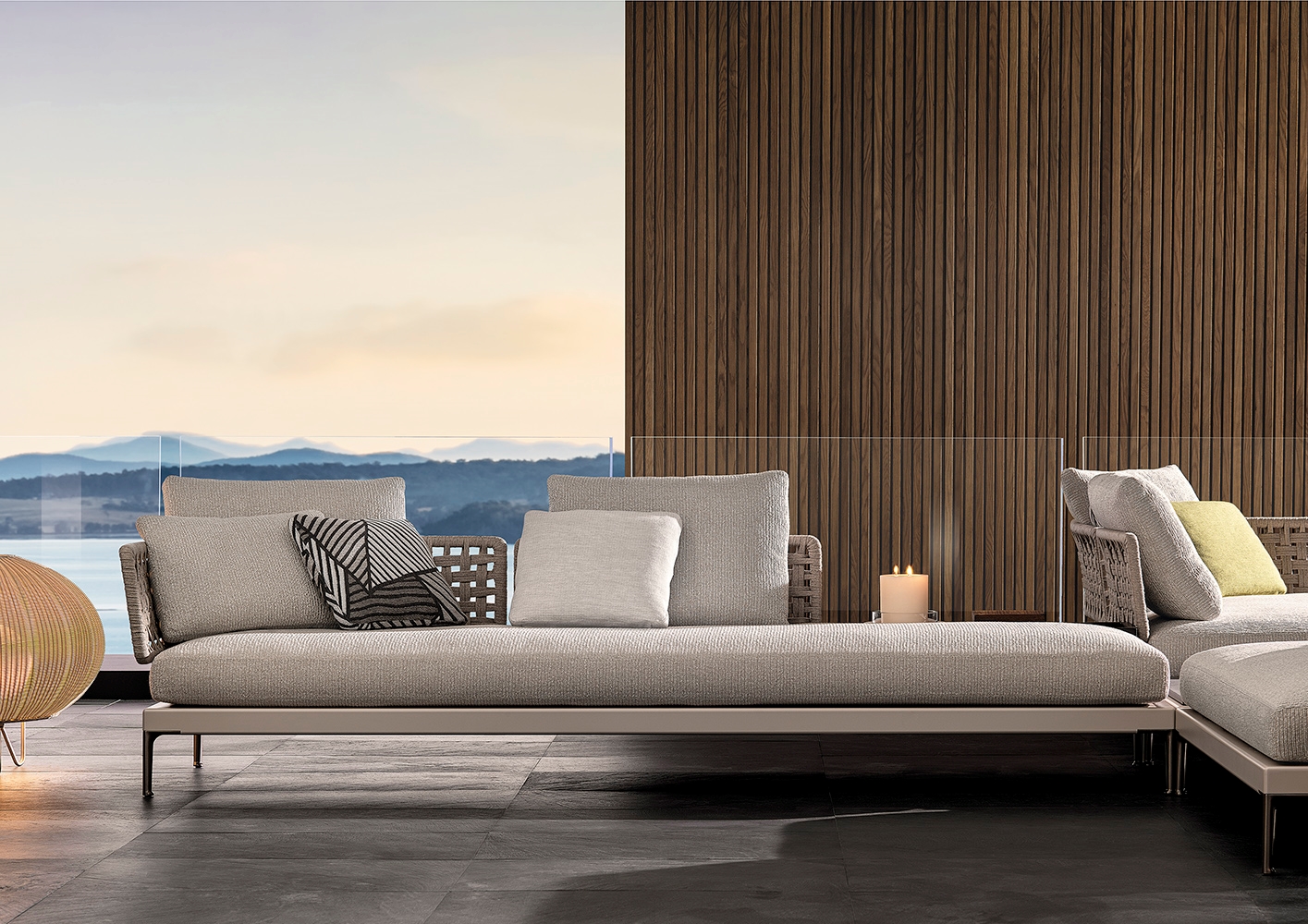 Minotti Уличный диван Patio от Minotti — в интерьере