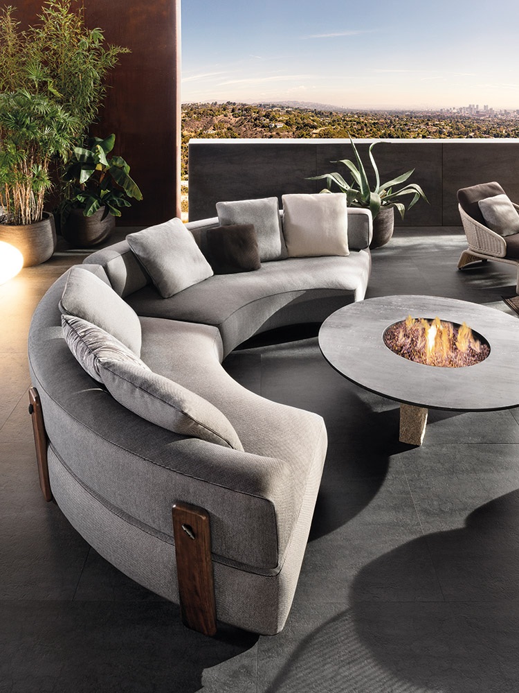 Minotti Уличный диван Florida от Minotti — в интерьере