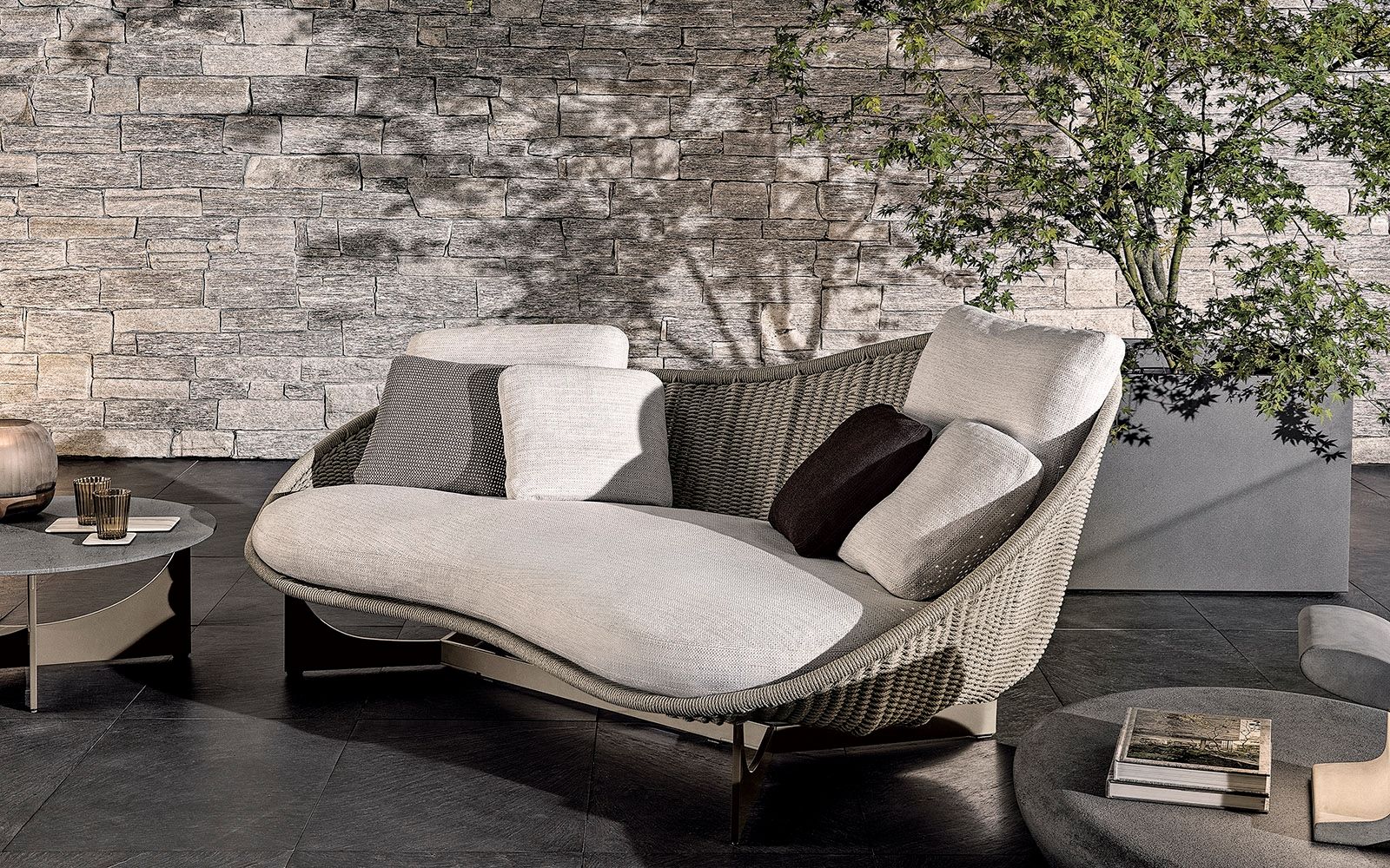 Minotti Уличный диван Lido "Cord" Outdoor от Minotti — в интерьере