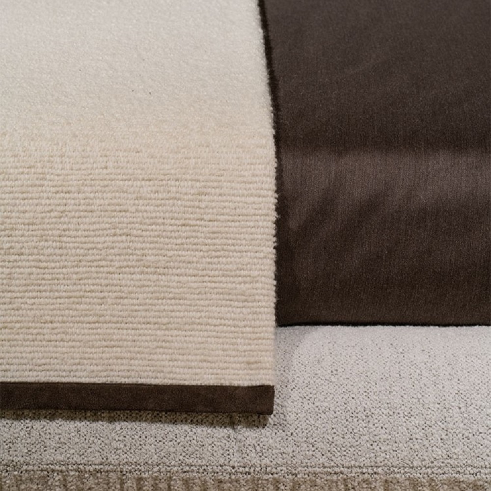 Minotti Плед двусторонний Libra "Throw" от Minotti — в интерьере