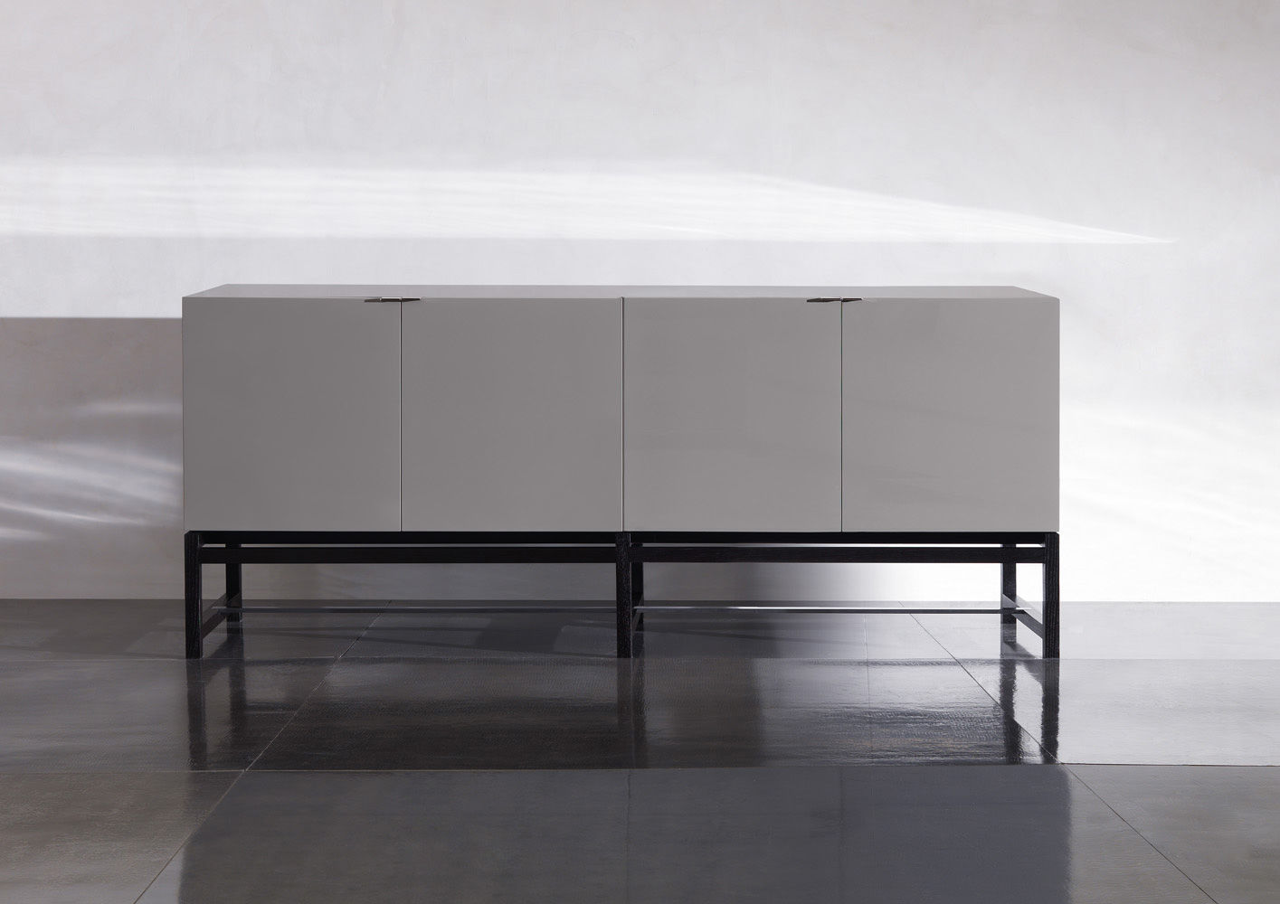Minotti Комод Harvey от Minotti — в интерьере