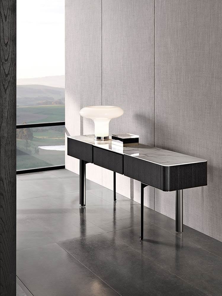 Minotti Консоль Lou Consolle от Minotti — в интерьере