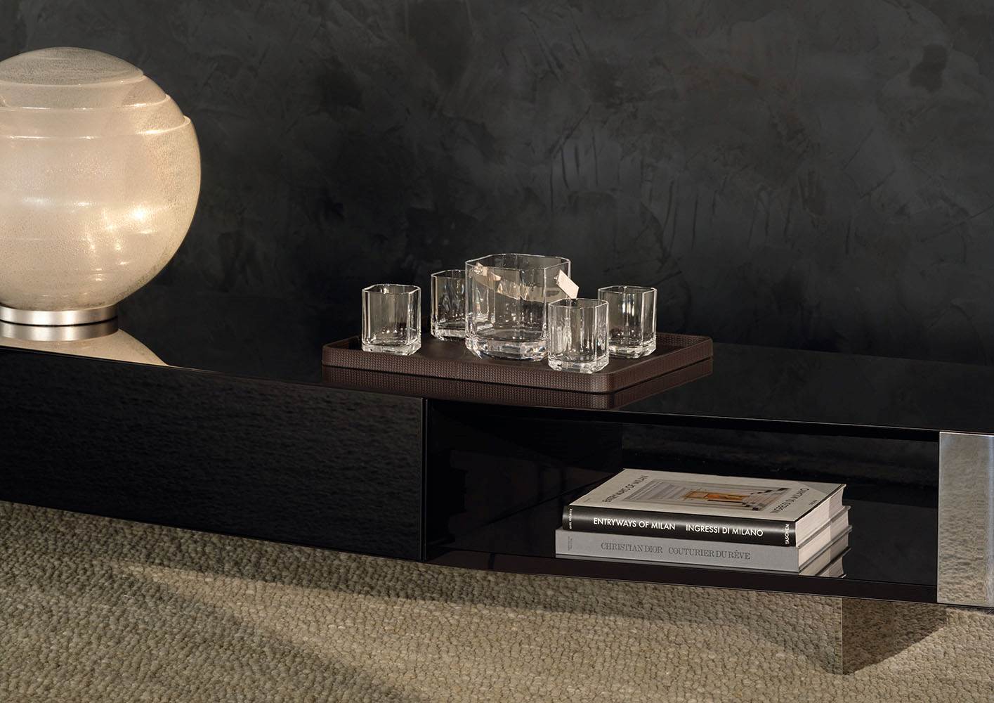 Minotti Комод Diagramma "Sideboard" от Minotti — в интерьере