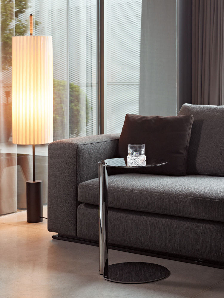 Minotti Журнальный столик Nay Chrome от Minotti — в интерьере