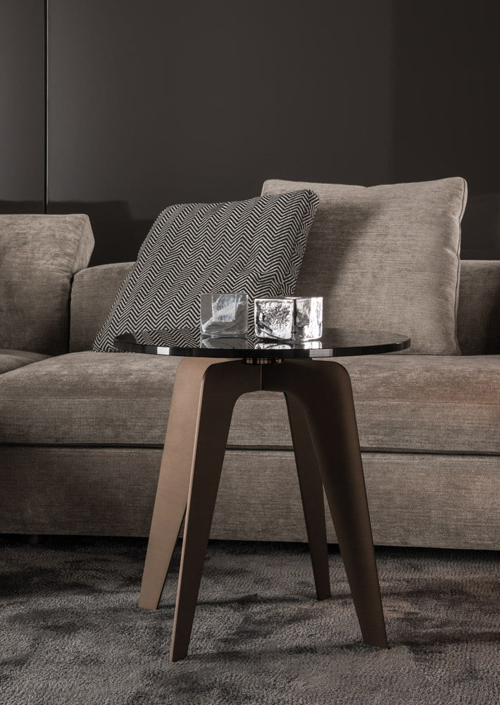 Minotti Журнальный столик Kirk "Cross" от Minotti — в интерьере