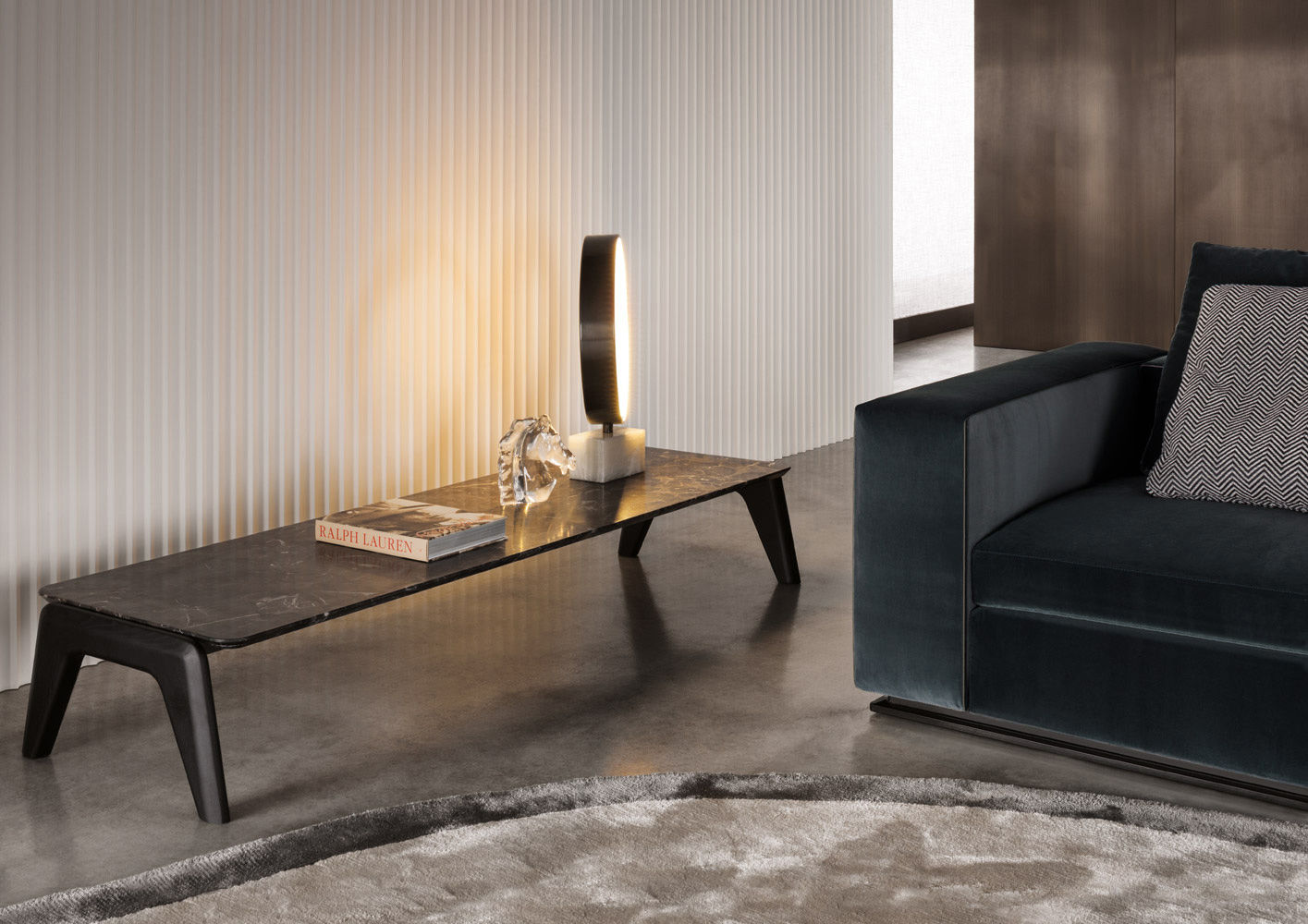 Minotti Журнальный столик Kirk "Wood" от Minotti — в интерьере