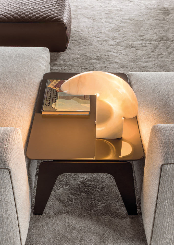 Minotti Журнальный столик Kirk "Metal" от Minotti — в интерьере