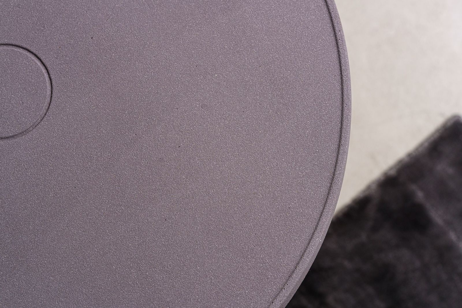 Baxter Журнальный столик Pilar Concrete Vintage Rose 50 от Baxter — в интерьере