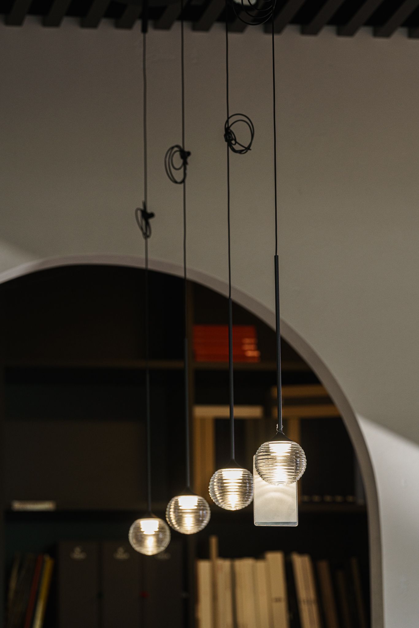 Vibia Подвесной светильник Algorithm 0820 от Vibia — в интерьере