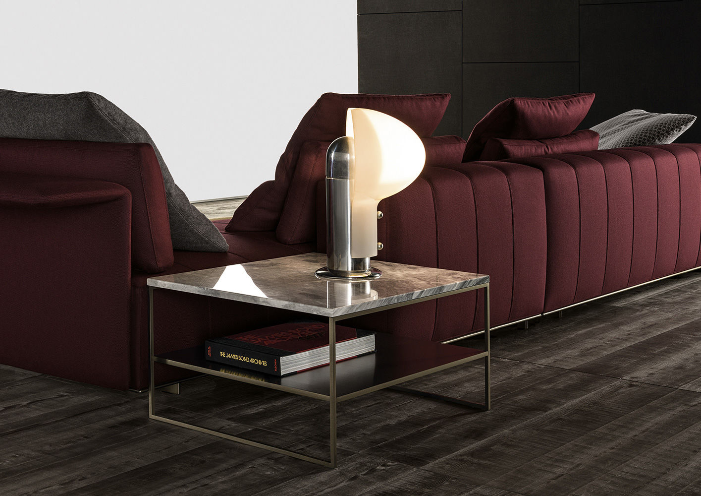 Minotti Журнальный столик Calder "Bronze" от Minotti — в интерьере