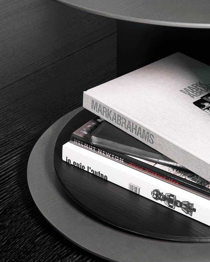 Minotti Журнальный столик Richer от Minotti — в интерьере