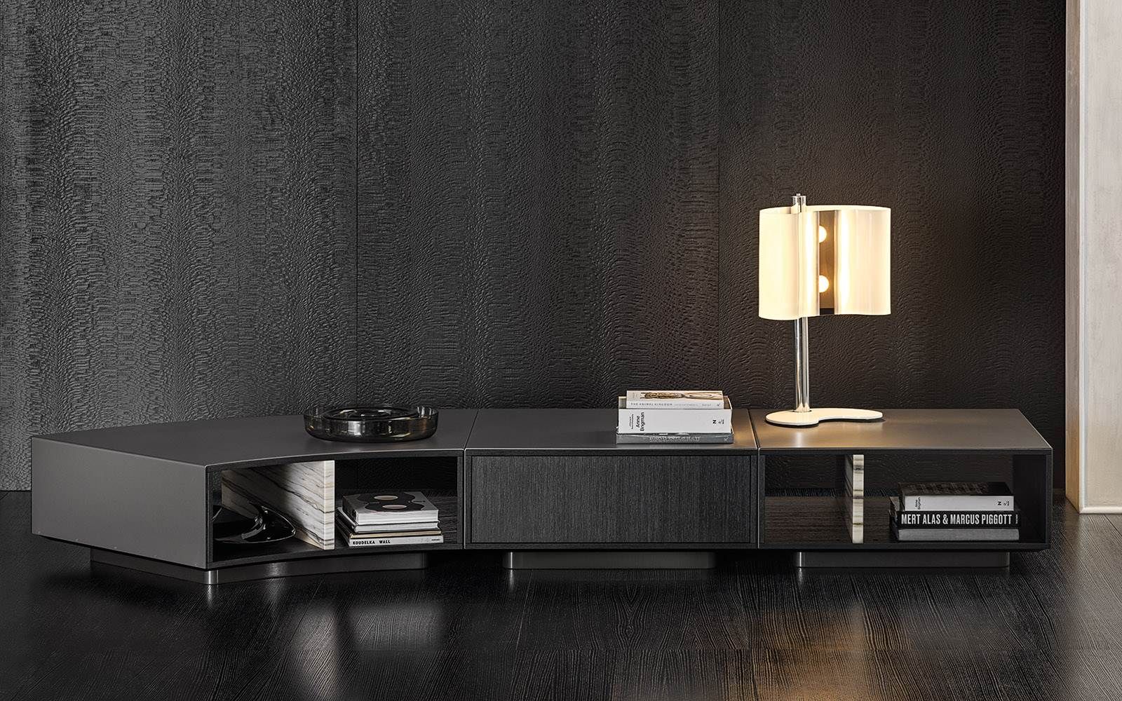 Minotti Журнальный столик Amber от Minotti — в интерьере