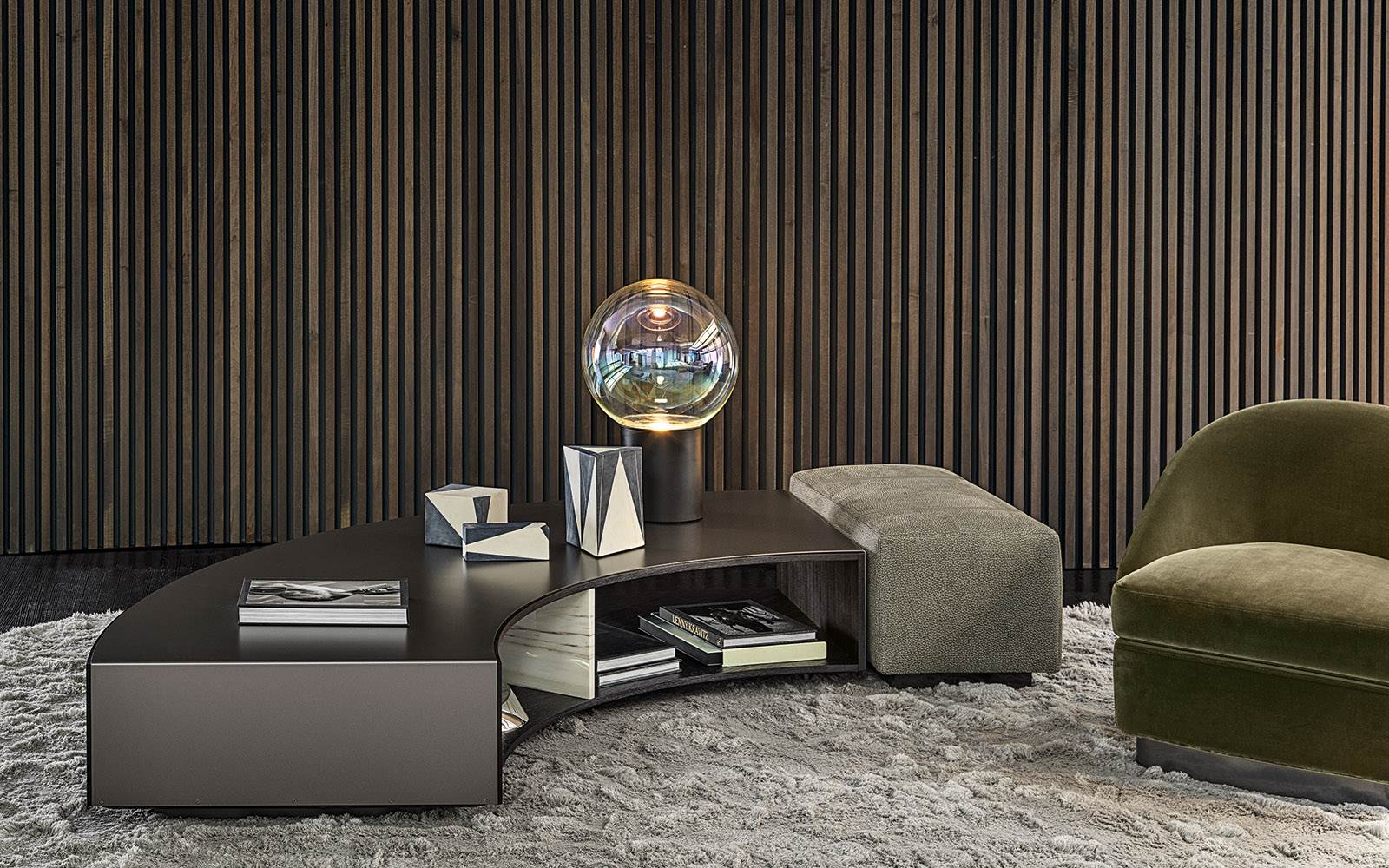 Minotti Журнальный столик Amber от Minotti — в интерьере
