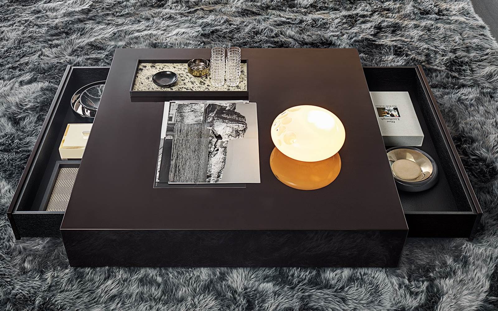 Minotti Журнальный столик Solid от Minotti — в интерьере