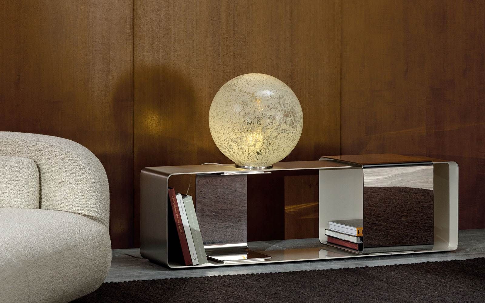 Minotti Журнальный столик Nastro от Minotti — в интерьере