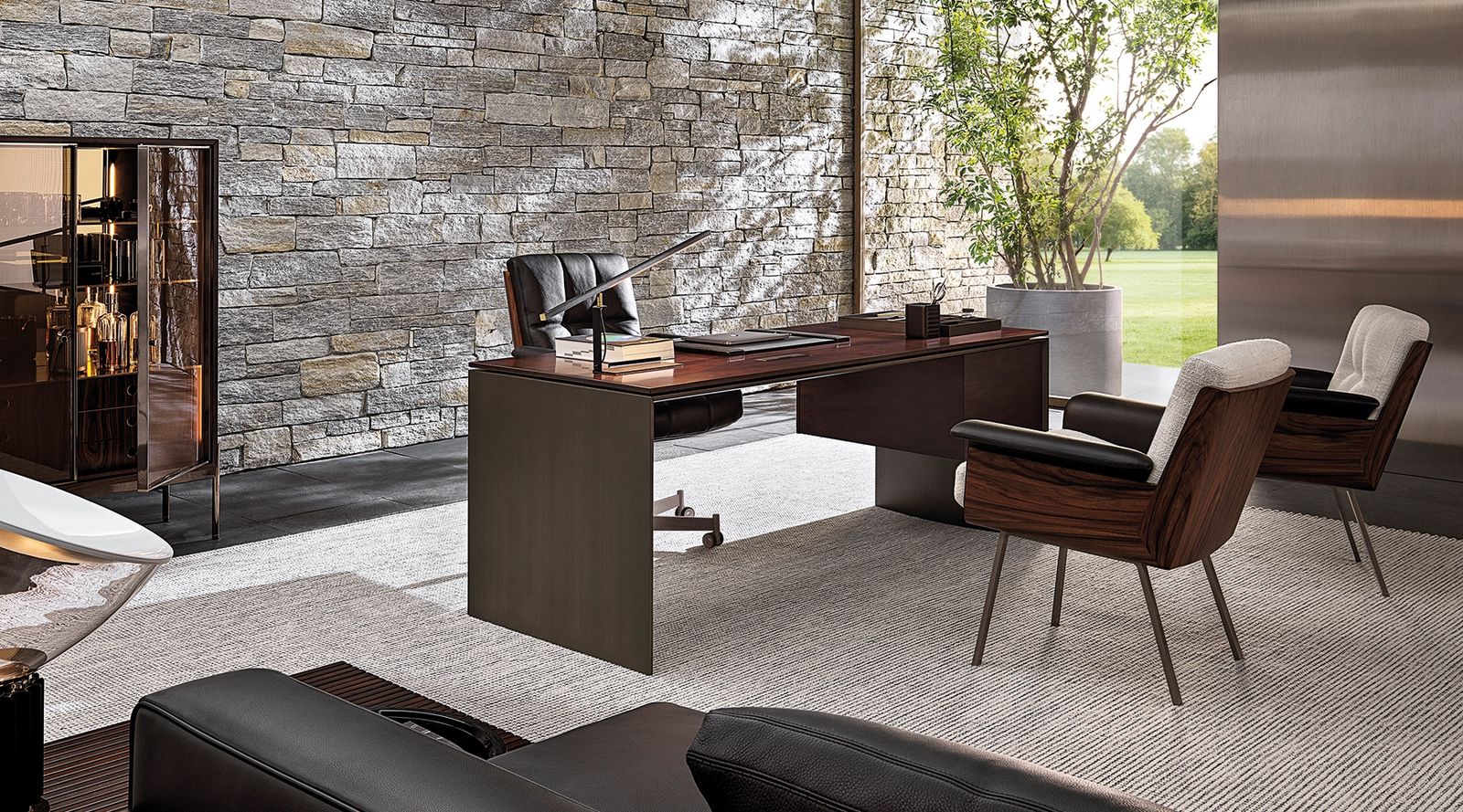 Minotti Письменный стол Linha Studio от Minotti — в интерьере