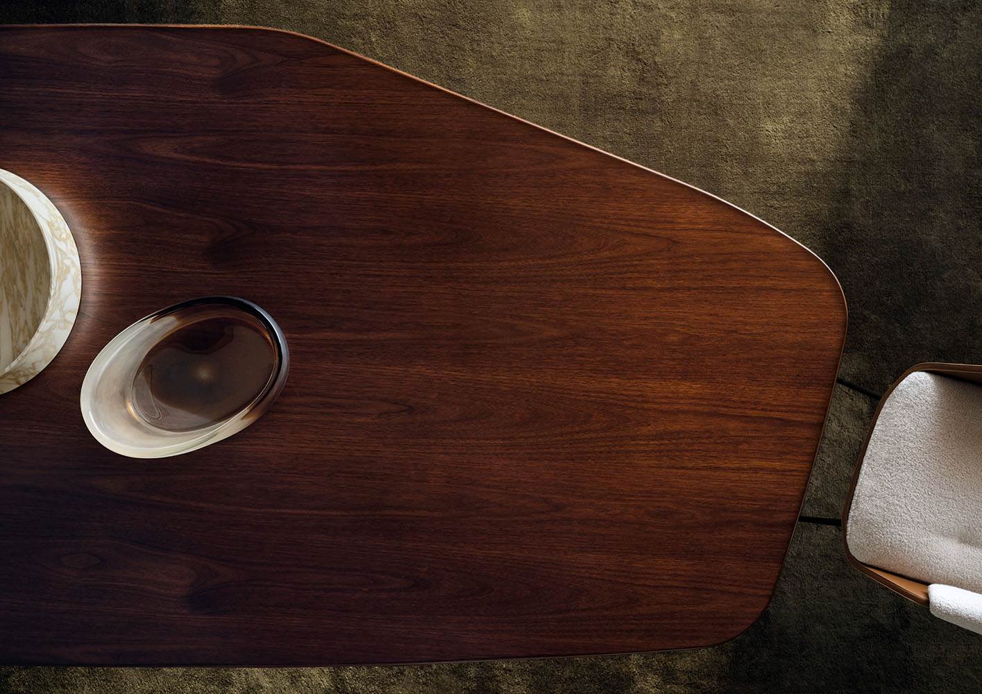 Minotti Стол Linha Livre от Minotti — в интерьере