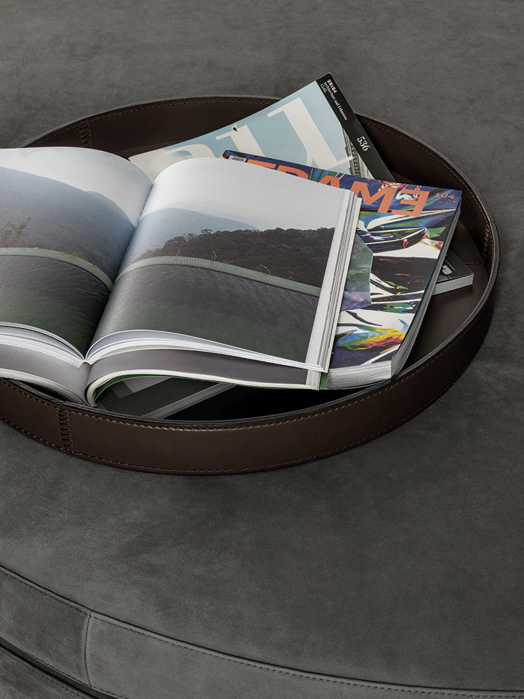 Minotti Поднос Mik от Minotti — в интерьере