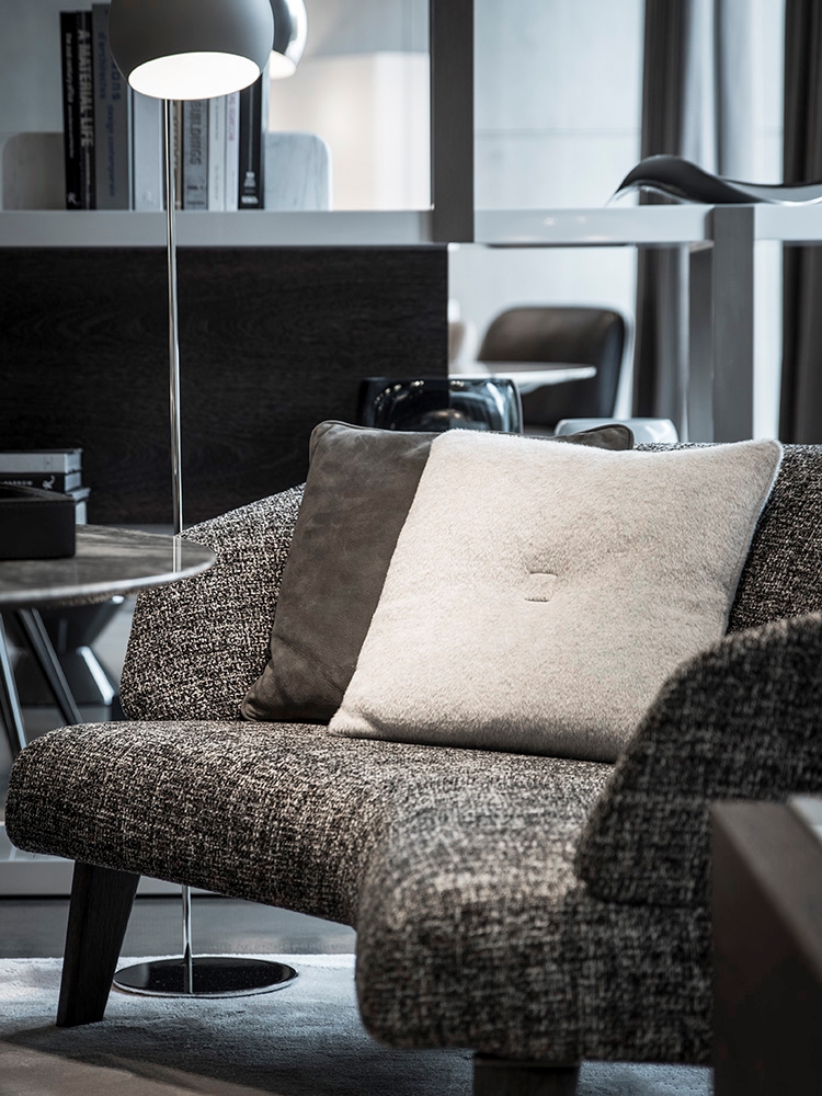 Minotti Подушка Decor от Minotti — в интерьере