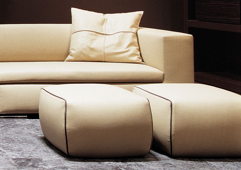 Minotti Пуф Botero от Minotti — в интерьере