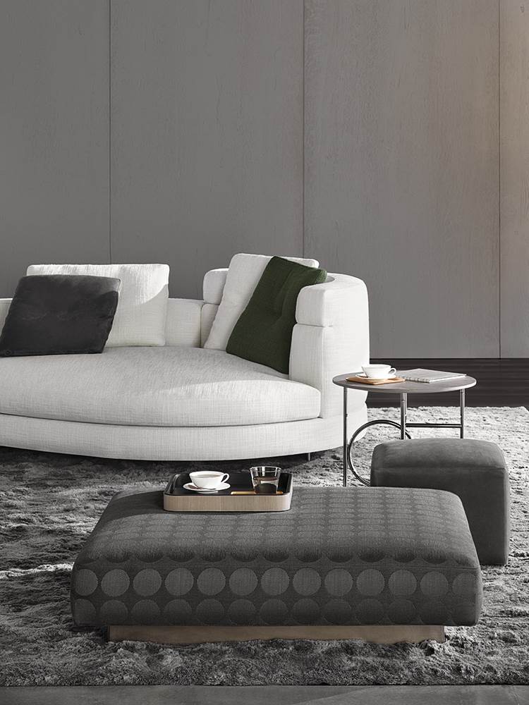 Minotti Пуф Damier от Minotti — в интерьере