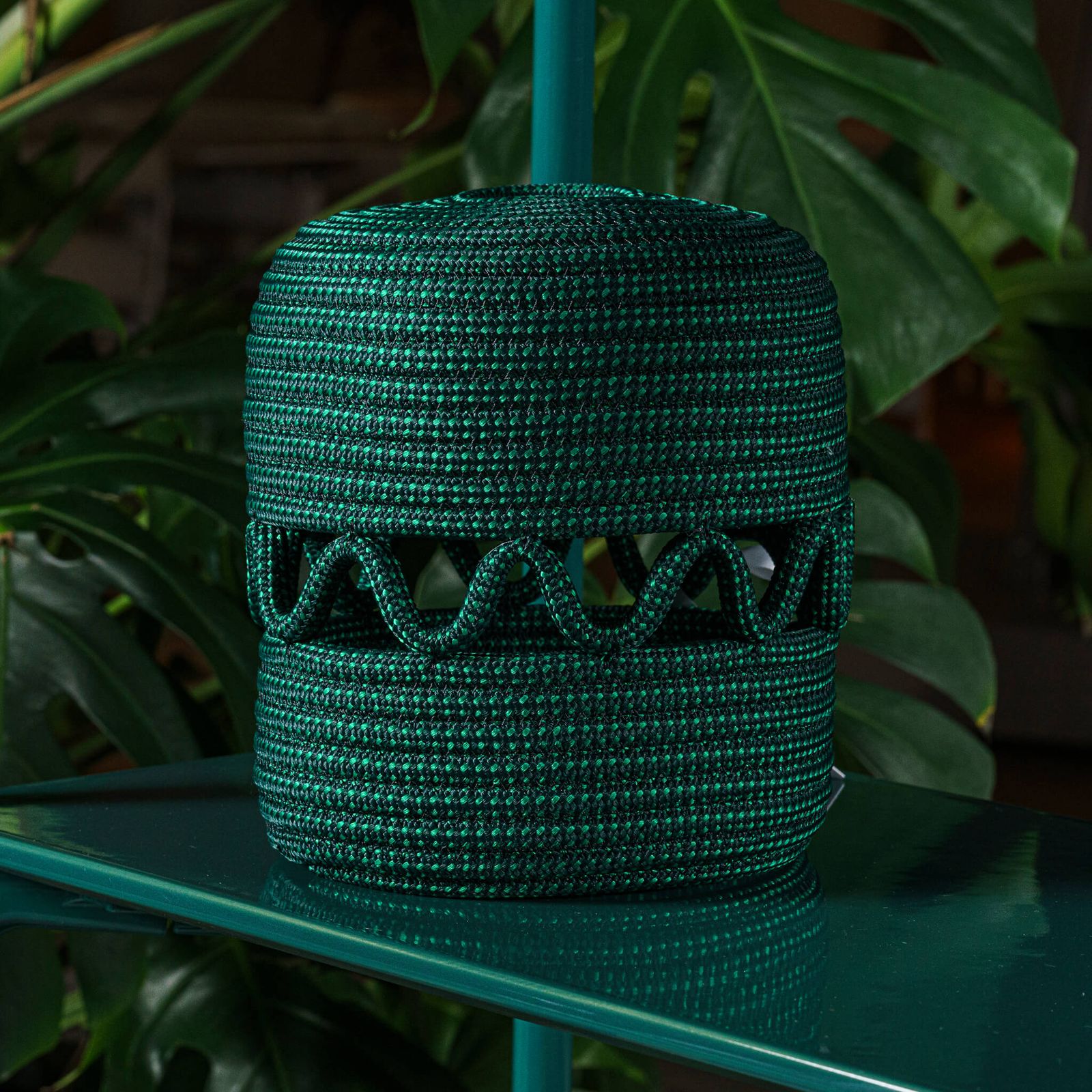 Paola Lenti Садово-парковый светильник Agadir 6078 20 от Paola Lenti — в интерьере