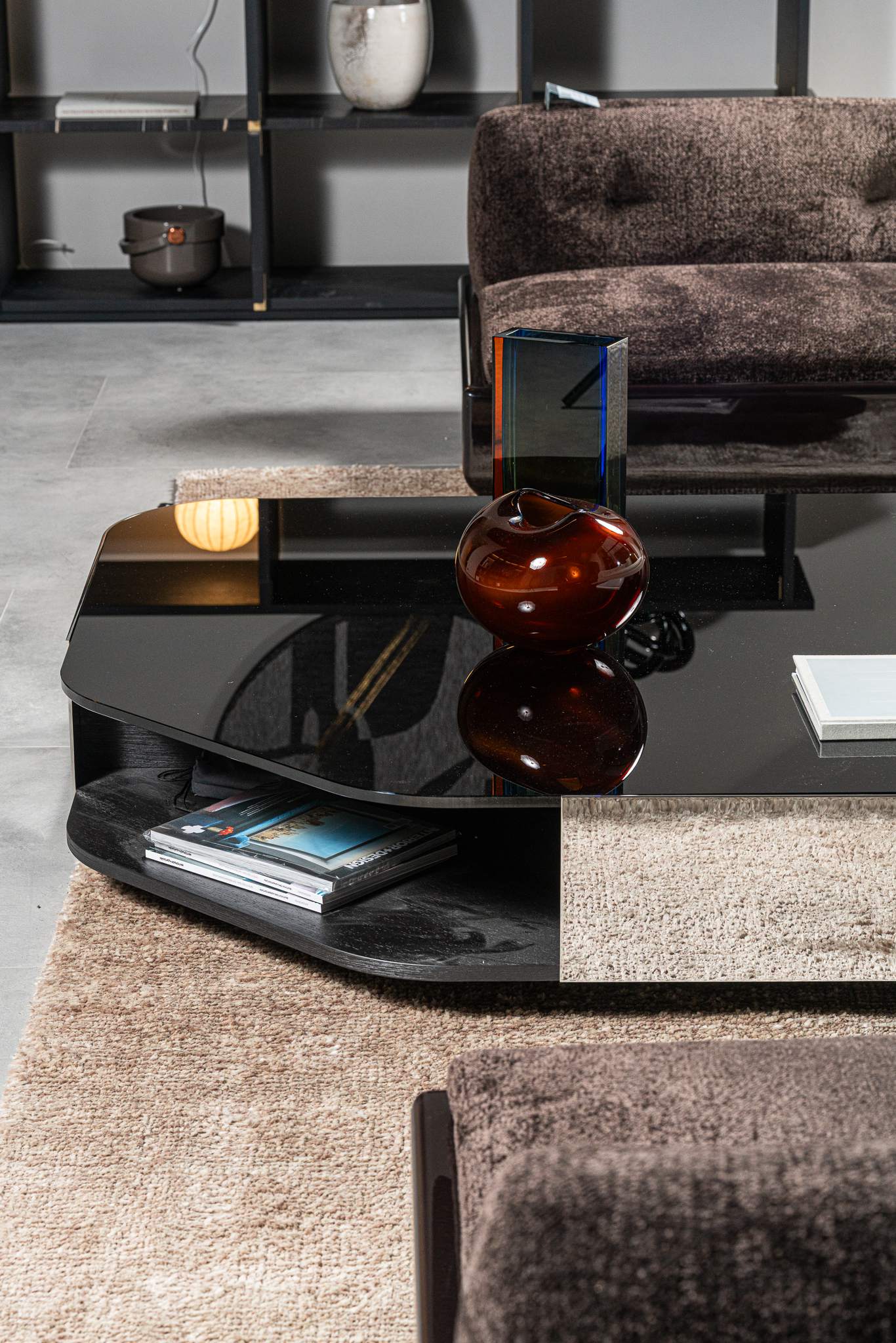Minotti Журнальный столик Diagramma 130 от Minotti — в интерьере