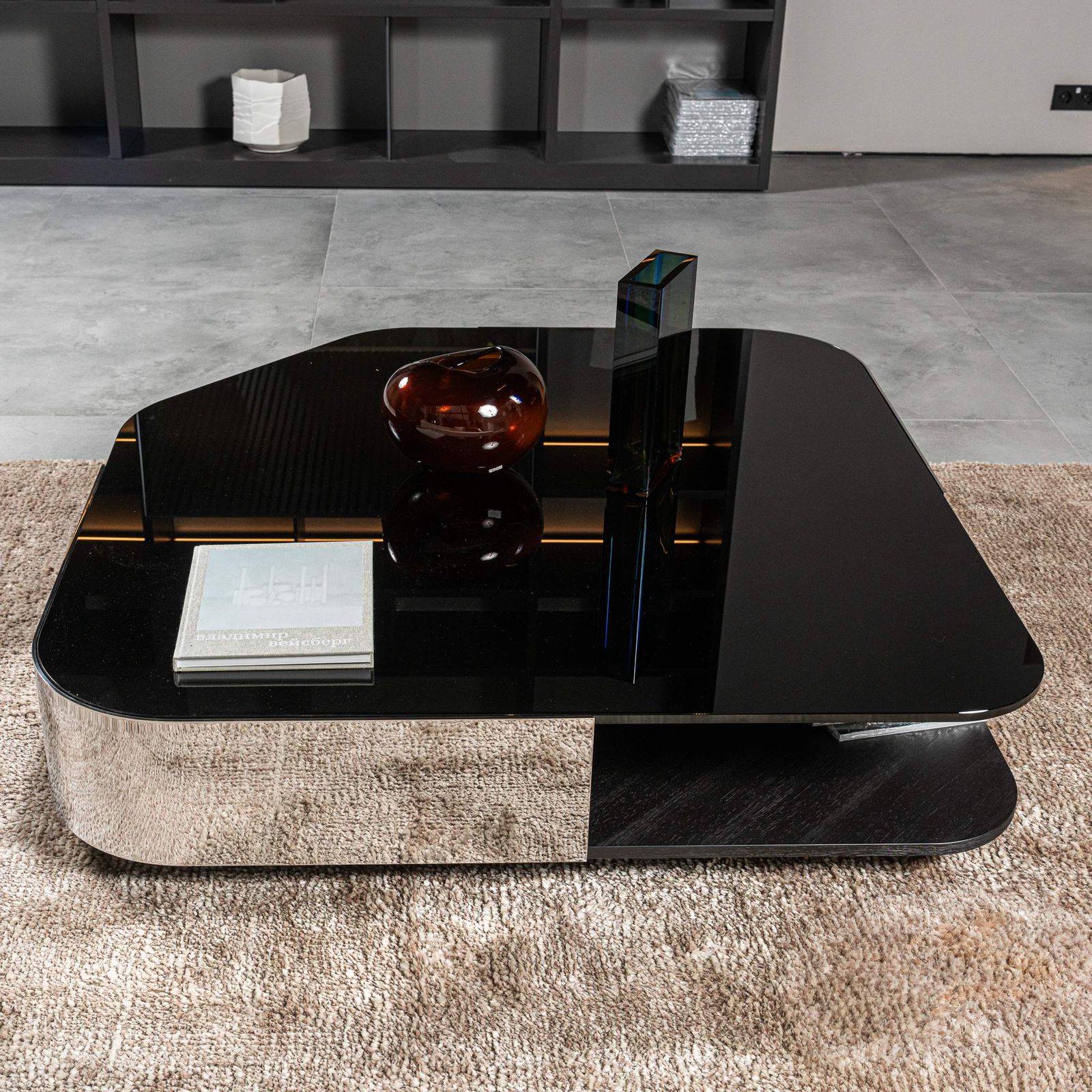 Minotti Журнальный столик Diagramma 130 от Minotti — в интерьере
