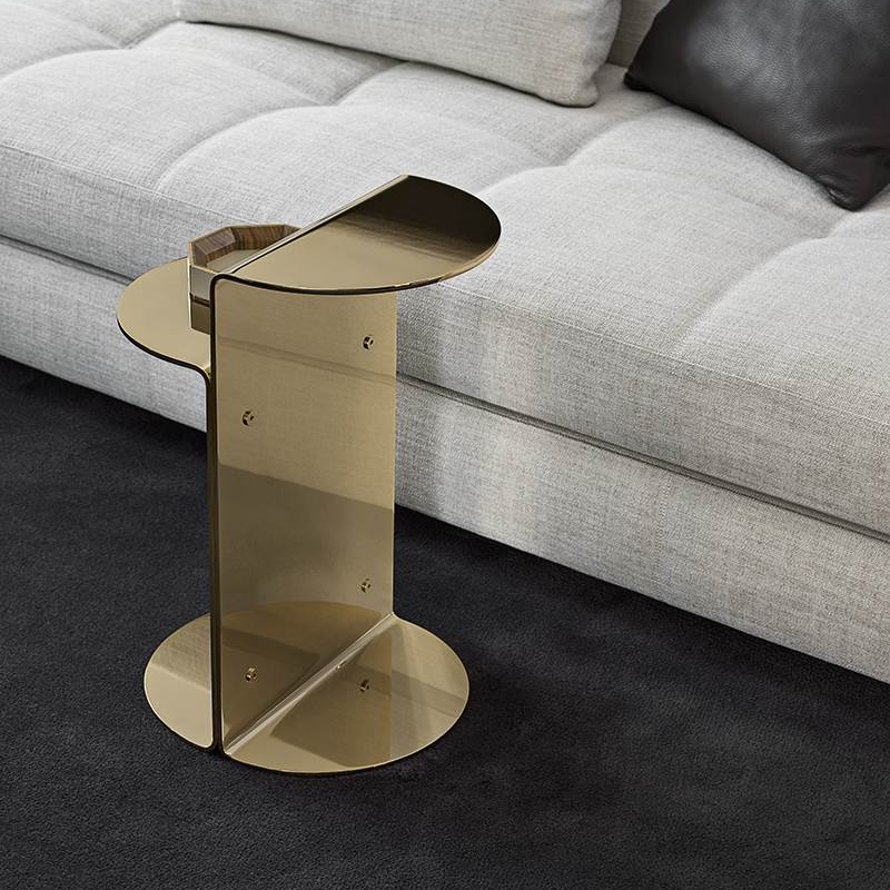 Minotti Журнальный столик Flirt Polished Light Gold от Minotti — в интерьере