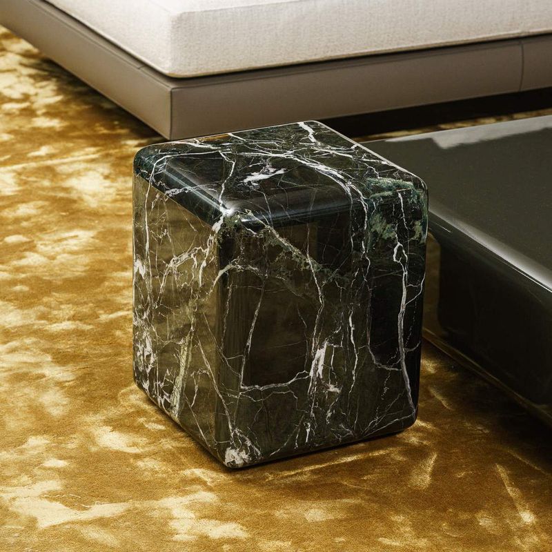 Minotti Журнальный столик Fill Verde Lepanto от Minotti — в интерьере