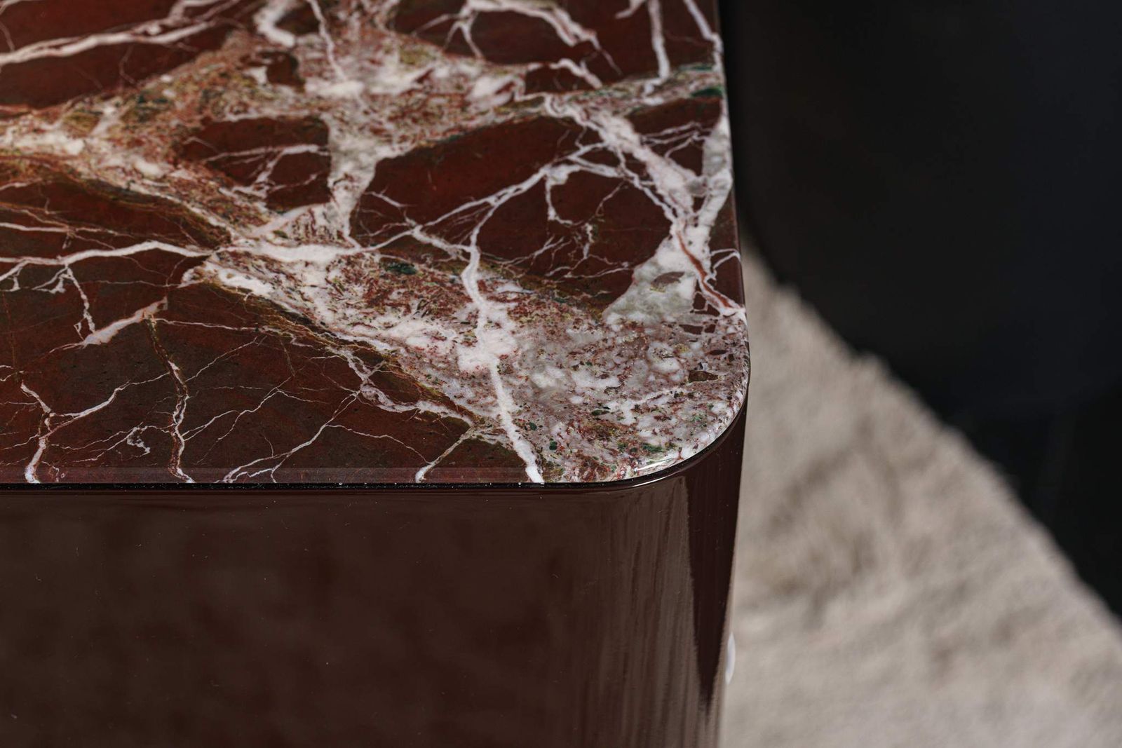 Minotti Журнальный столик Lou 61 от Minotti — в интерьере