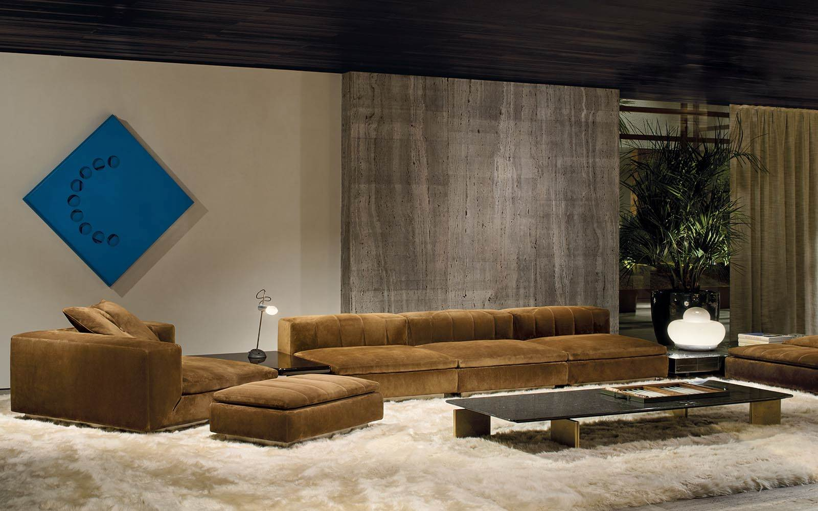 Minotti Лежанка Riley от Minotti — в интерьере