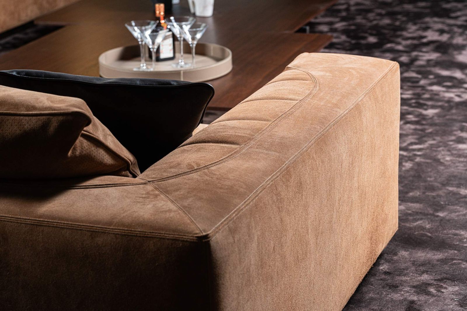 Minotti Лежанка Riley от Minotti — в интерьере
