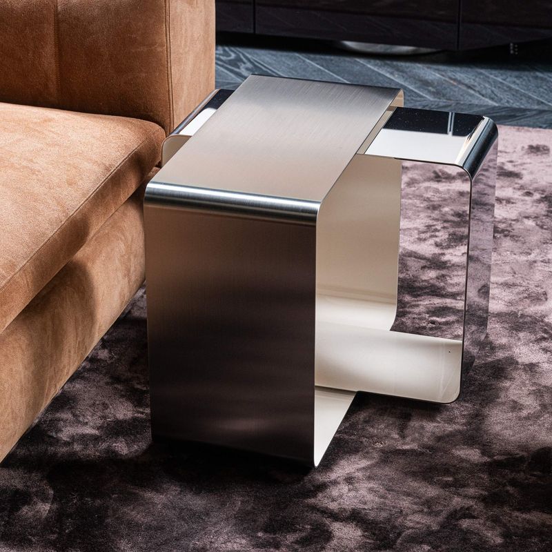 Minotti Журнальный столик Nastro Comb.B от Minotti — в интерьере
