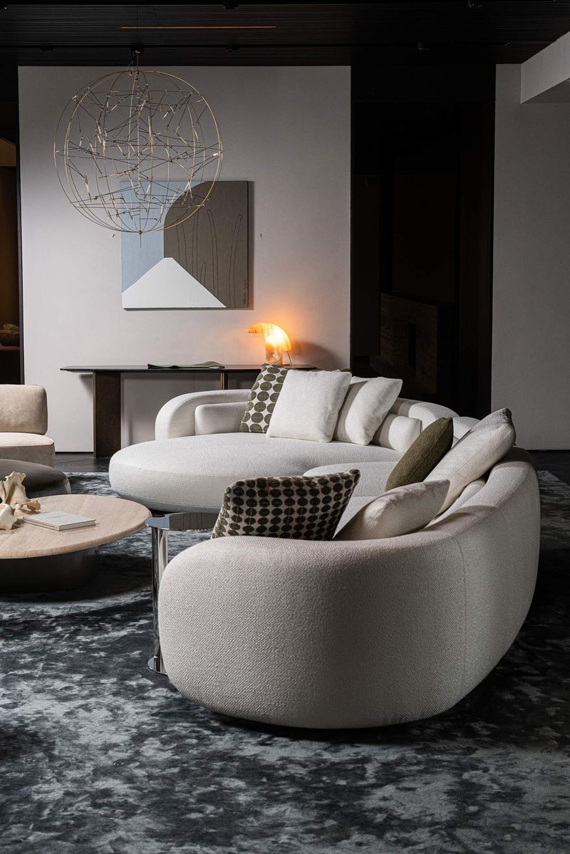 Minotti Модульный диван Bezier от Minotti — в интерьере