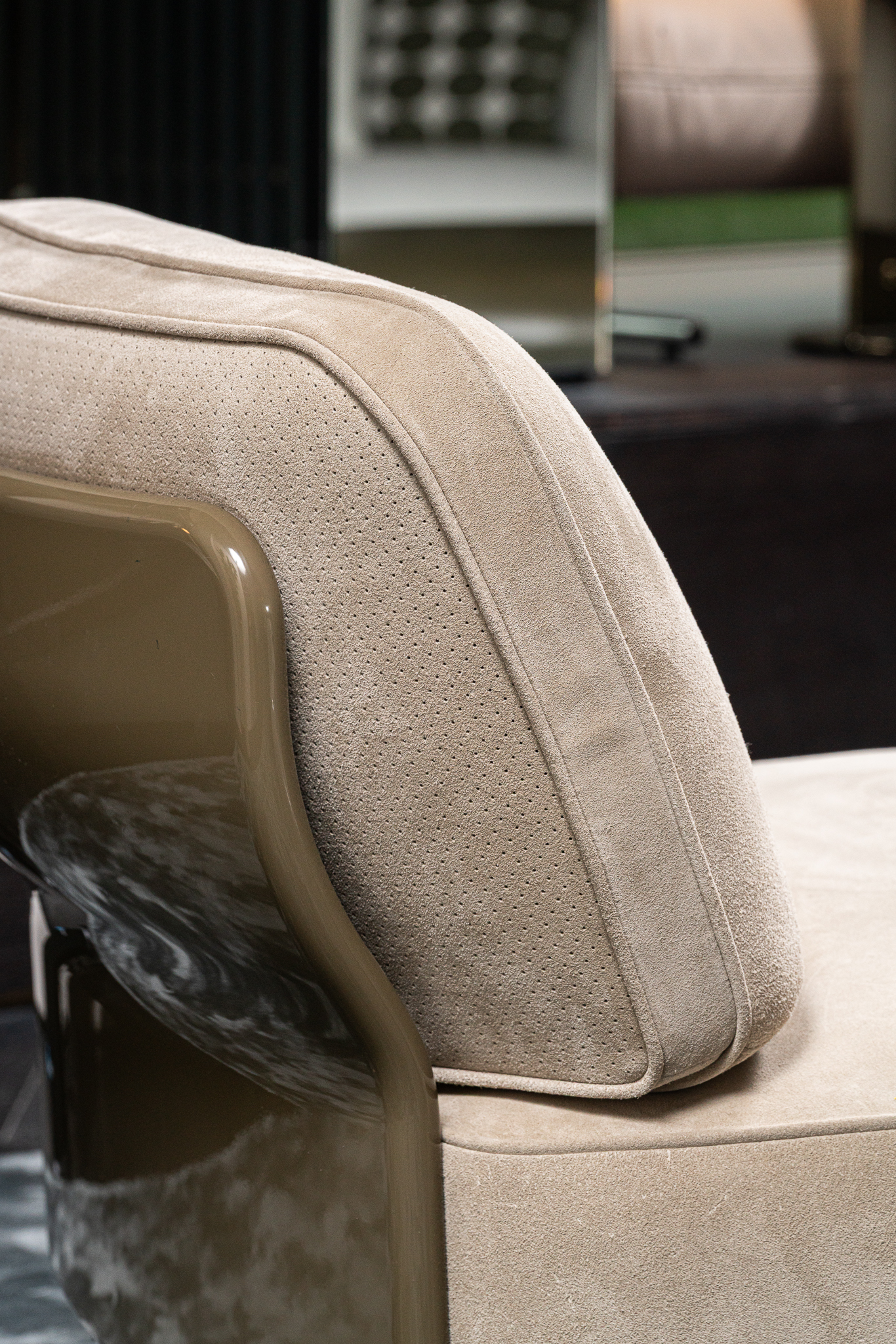 Minotti Кресло Saki Big suк Avorio от Minotti — в интерьере