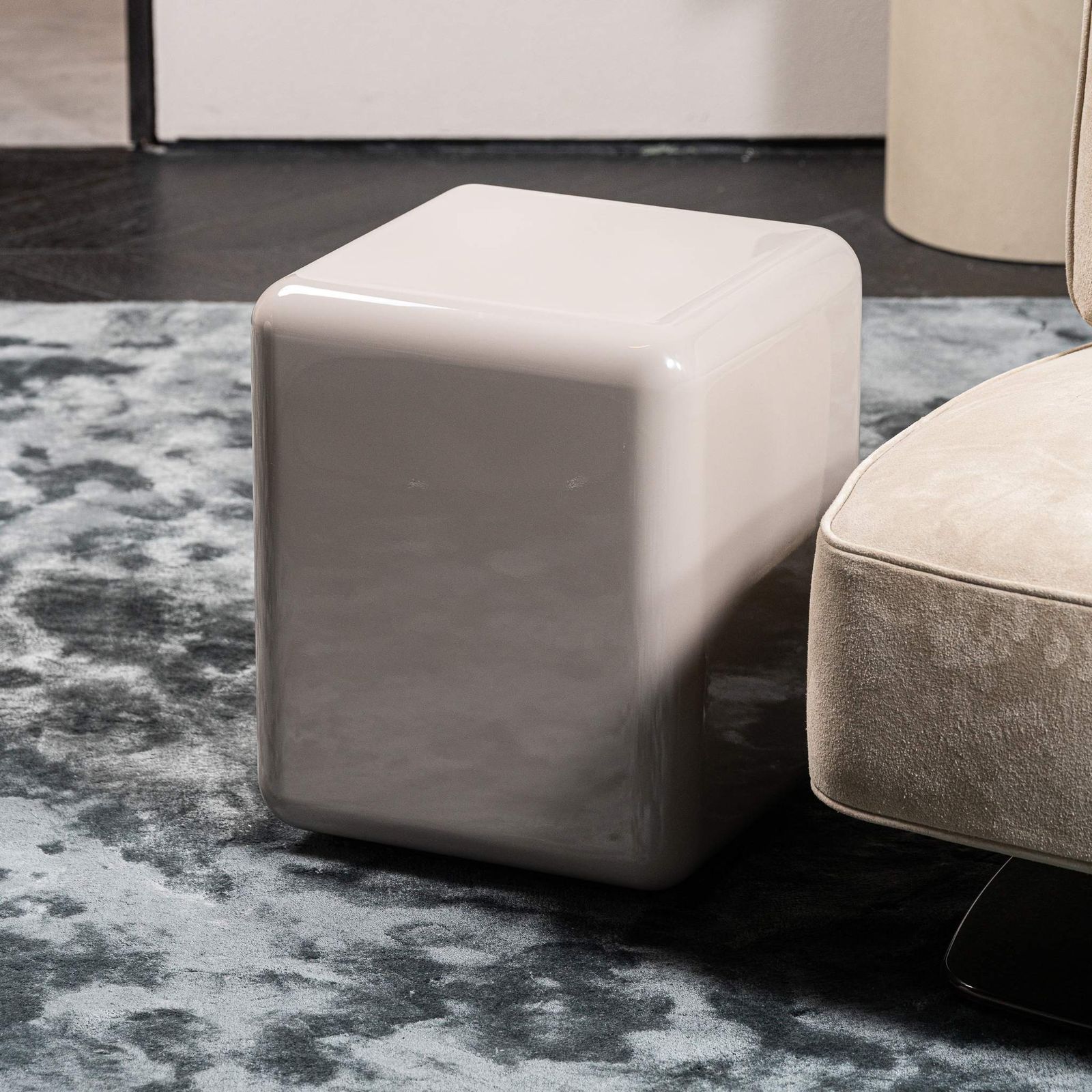 Minotti Журнальный столик Fill Sand от Minotti — в интерьере
