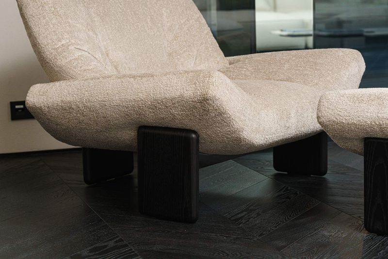 Minotti Кресло Emmi Teddy nuvola от Minotti — в интерьере