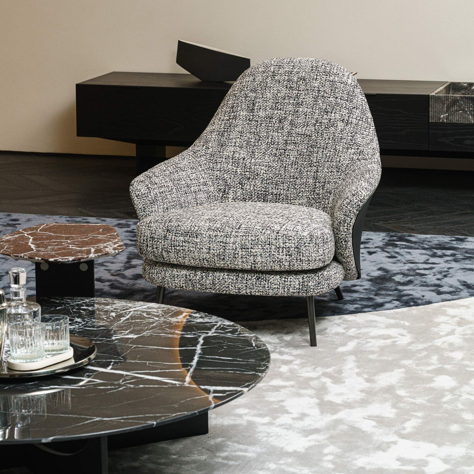 Minotti Кресло Angie Chantal Cenere от Minotti — в интерьере