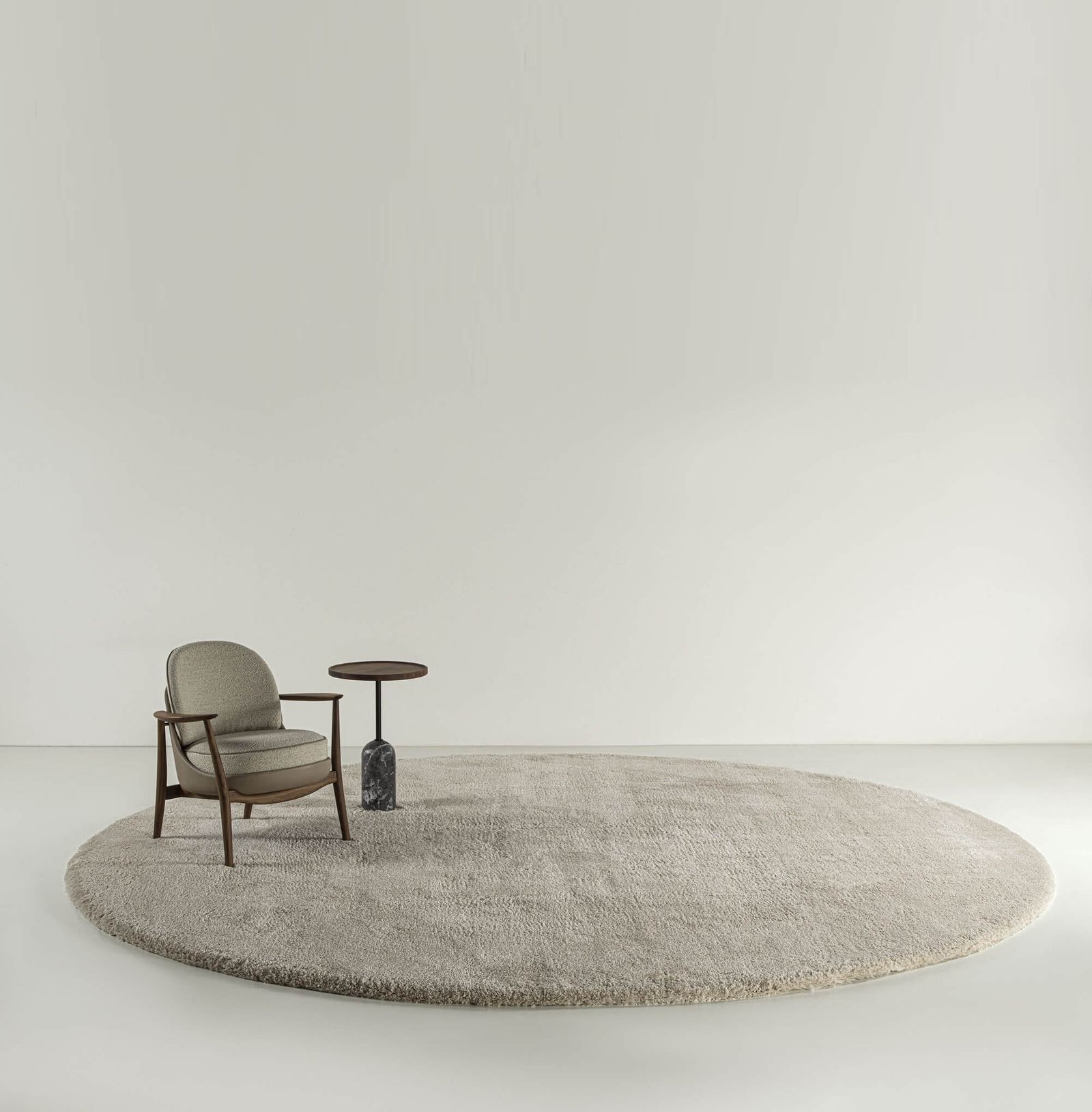 Porada Ковер Clyo 28 oval Warm white от Porada — в интерьере