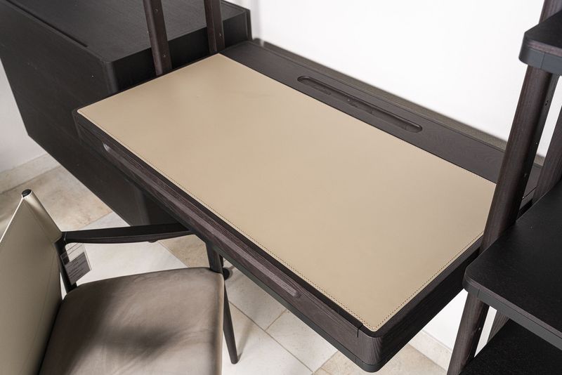 Porada Стеллаж Aria Frassino Tinto Wenge/Nero Opaco от Porada — в интерьере