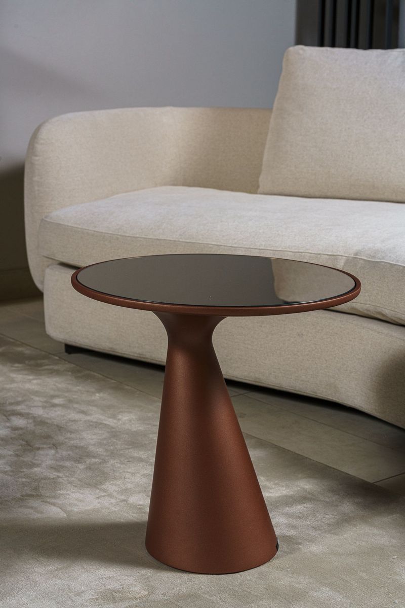 Cattelan Italia Журнальный столик Peyote Keramik M14 Paprika/топ. BRONZE Mirror 55 от Cattelan Italia — в интерьере