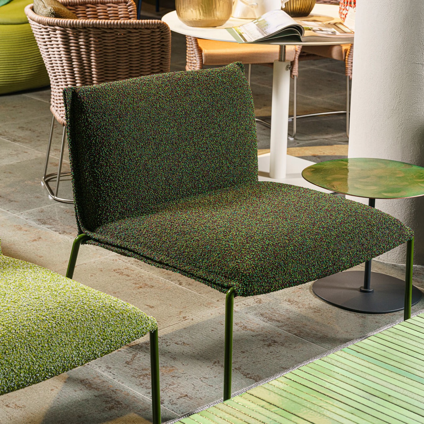 Paola Lenti Кресло Mae от Paola Lenti — в интерьере