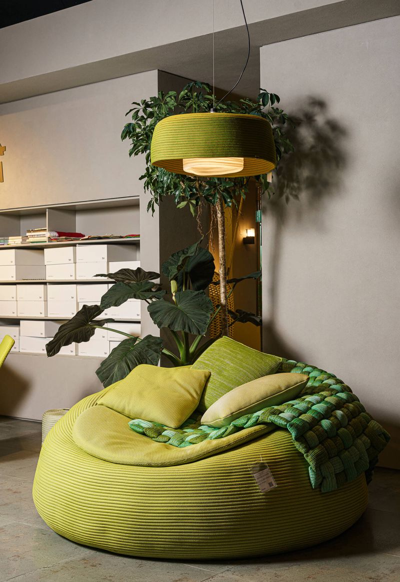 Paola Lenti Садово-парковый светильник Taiki 60 от Paola Lenti — в интерьере