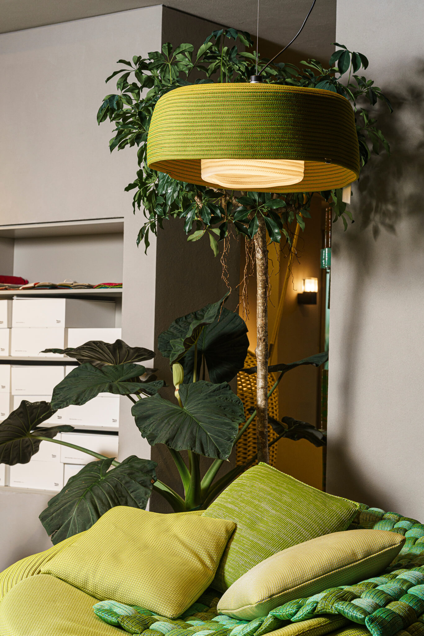 Paola Lenti Садово-парковый светильник Taiki 60 от Paola Lenti — в интерьере