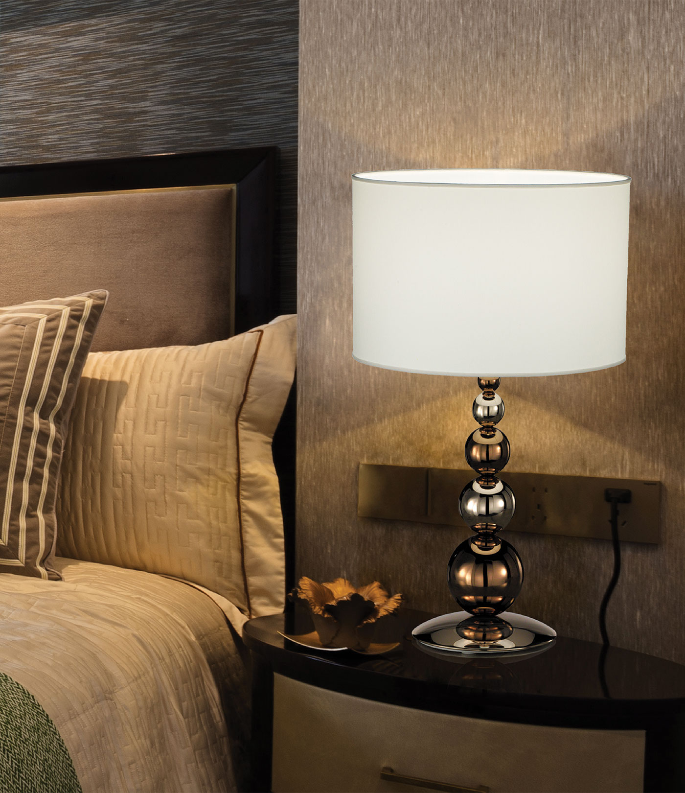 Italian Design Lighting (IDL) Настольная лампа Vanity от Italian Design Lighting (IDL) — в интерьере
