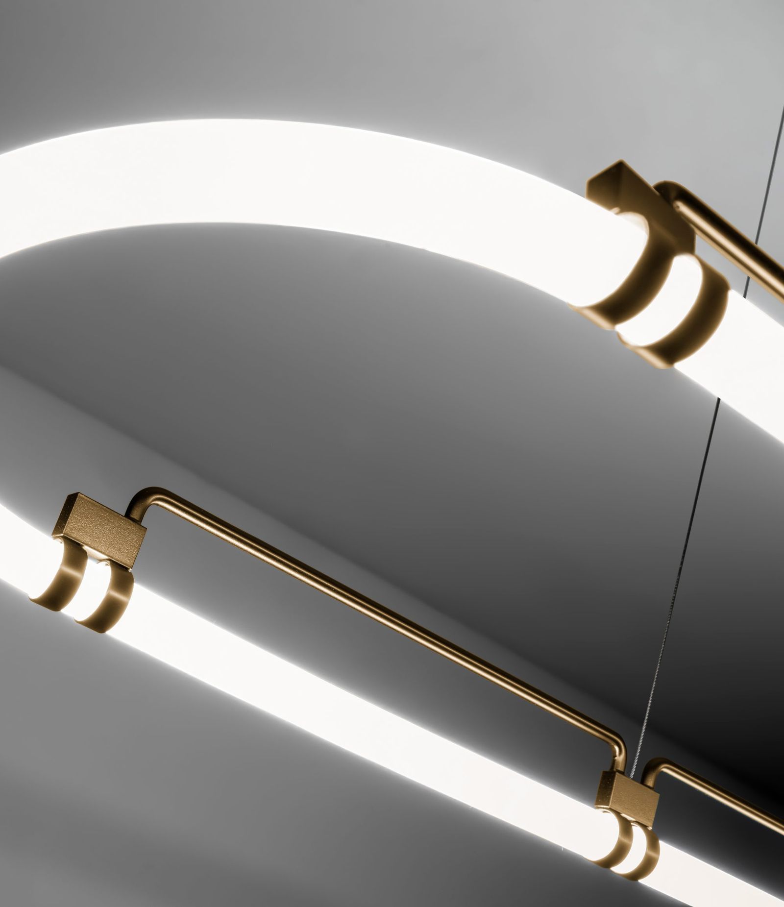 Italian Design Lighting (IDL) Подвесной светильник Endless от Italian Design Lighting (IDL) — в интерьере