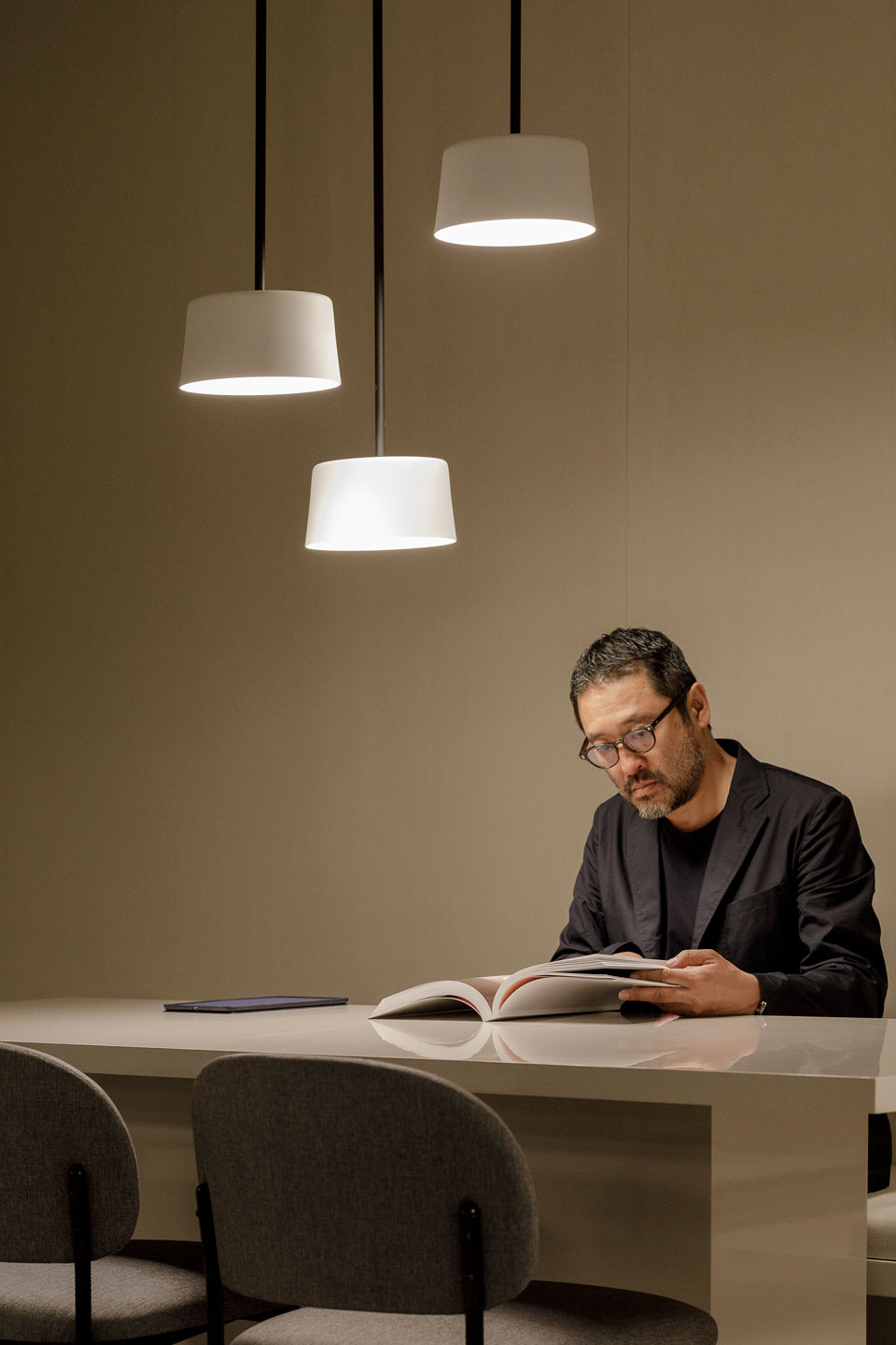 Vibia Подвесной светильник Tube Free от Vibia — в интерьере