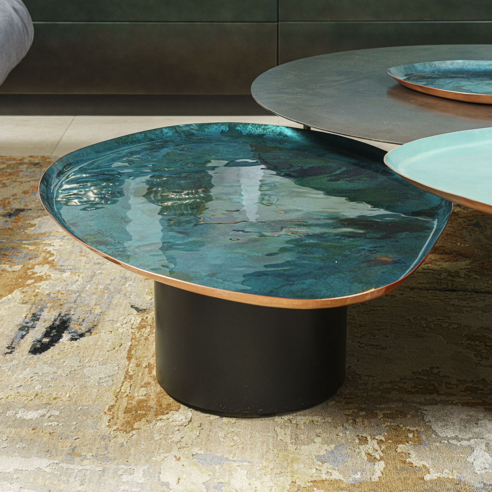 De Castelli Журнальный столик Ocean De Nuance Copper Drops от De Castelli — в интерьере